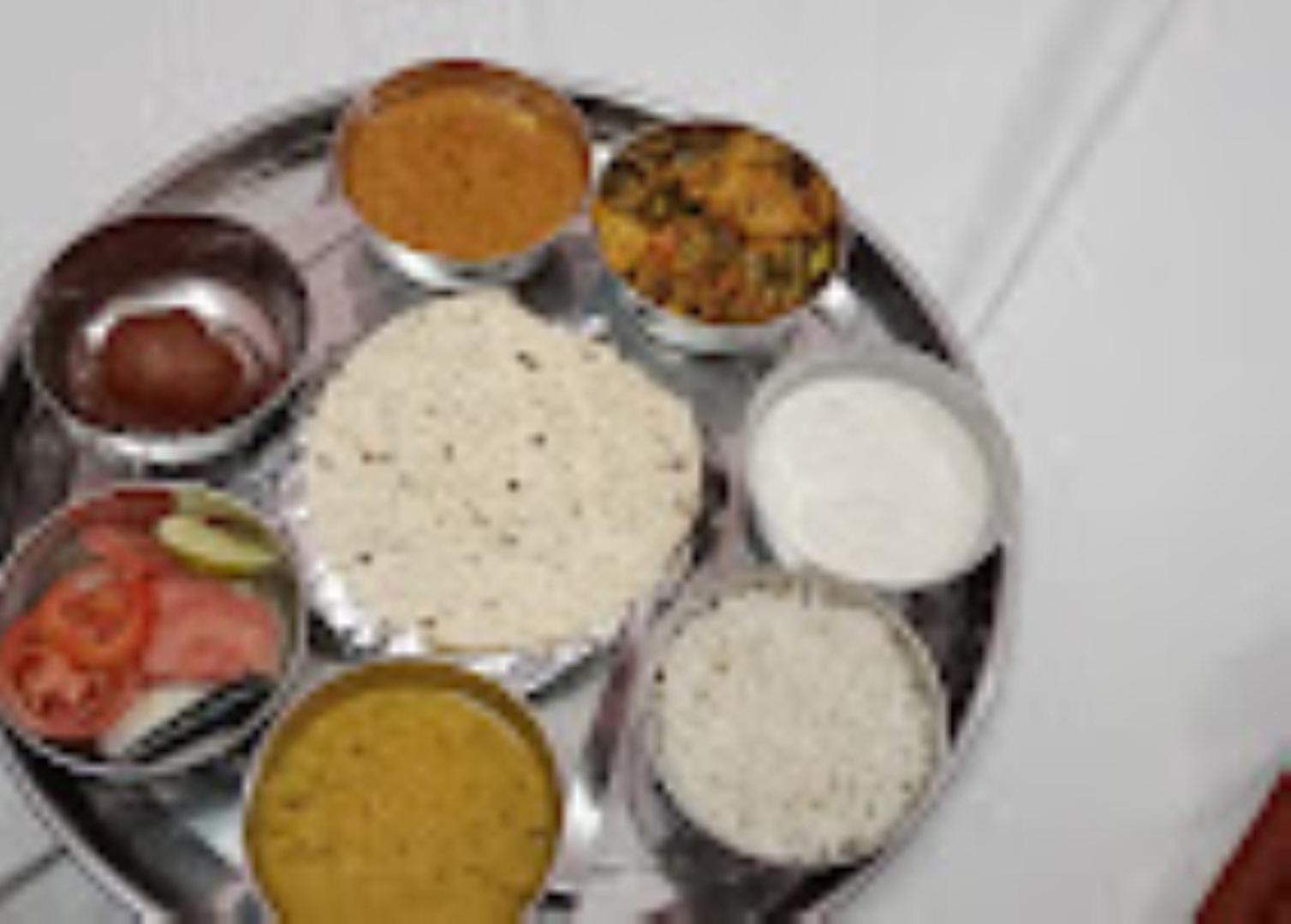 Guru Dev Palace Hotel & Lawn,Ayodhya Eksteriør bilde